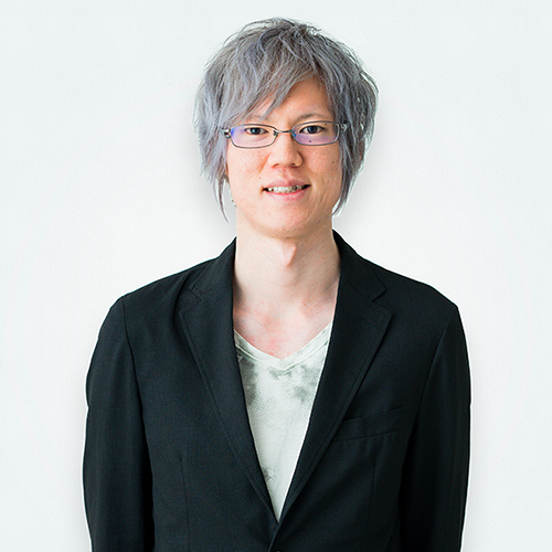 半田 惇志